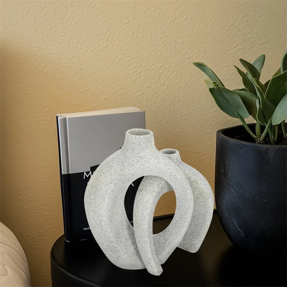 Hollow Snuggle Vase 2 pcs  Nordic Style
