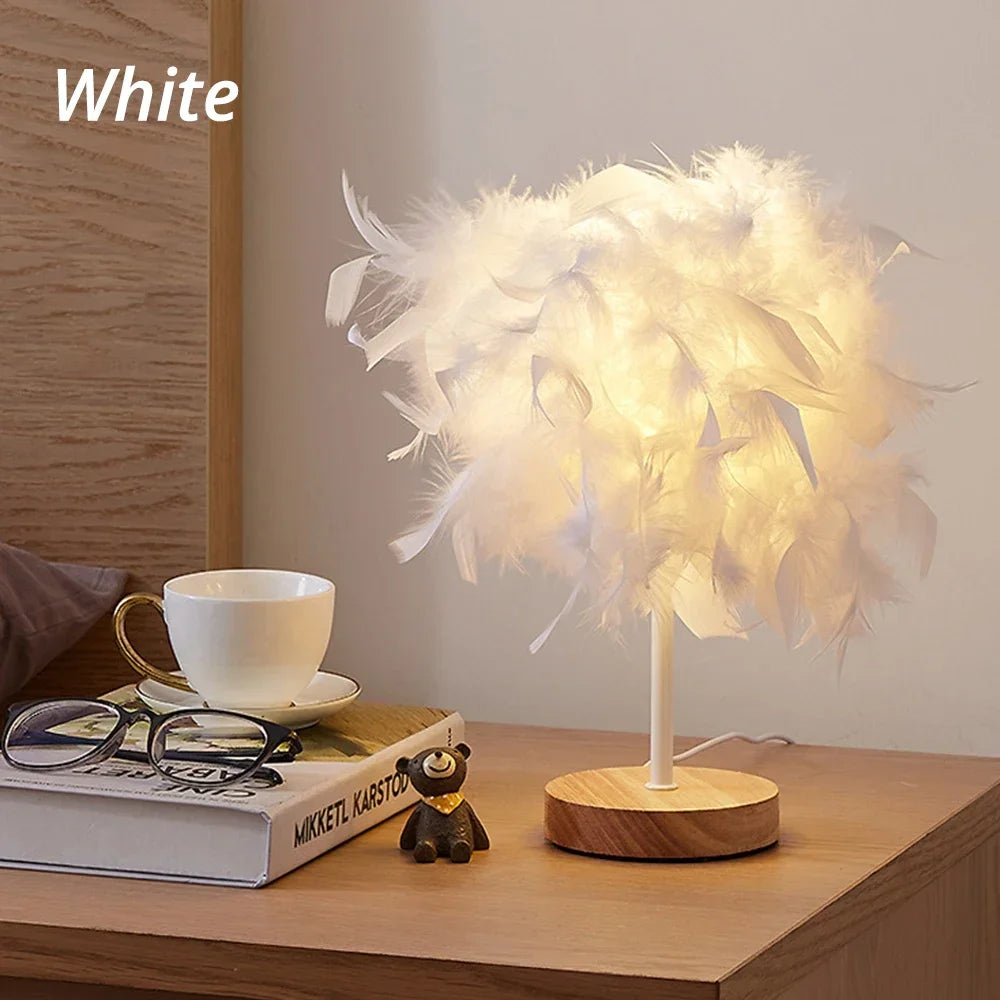 LED Warm Small Table Lamp, Romantic Creative Feather, Girls Bedroom Bedside Table